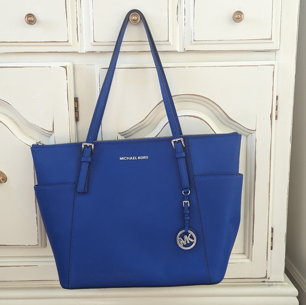 MICHAEL KORS Jet Set Saffiano Leather Royal Blue Tote LARGE - Picture 4 of 15